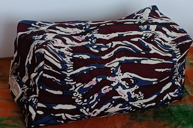 Large clutch bag 1